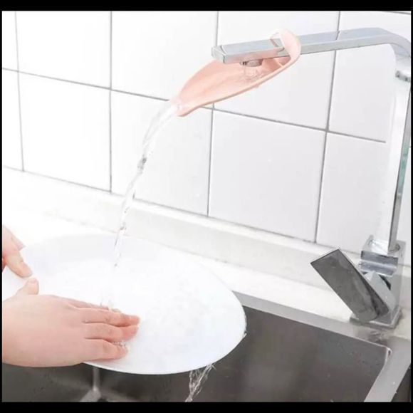 4 / $28 Kitchen / Bathroom Toddler / Child‎ Sink Faucet Extender NEW - Picture 1 of 7